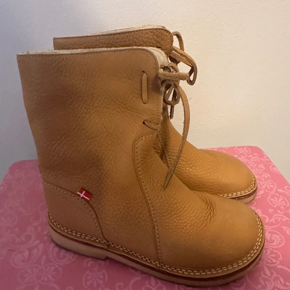 Duckfeet Arhus Yellow Leather Boots Size 38, worn 2 times - Picture 2 of 5